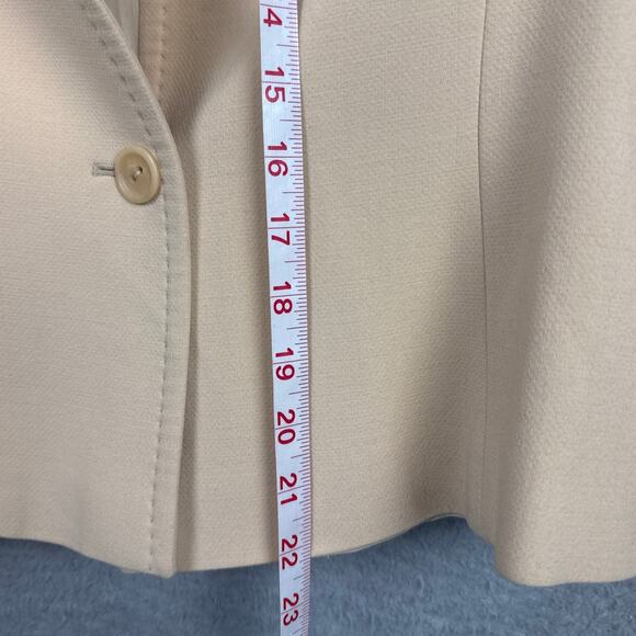 Max Mara Lightweight Wool Blazer Cream Color Relaxed Fit Size 6 Quiet Luxury - Picture 5 of 9